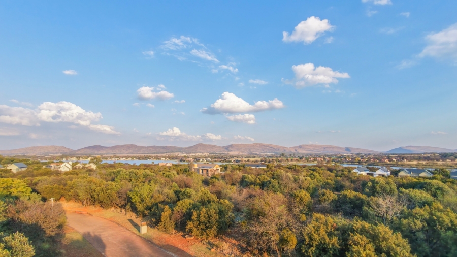 5 Bedroom Property for Sale in Leloko Lifestyle Estate North West